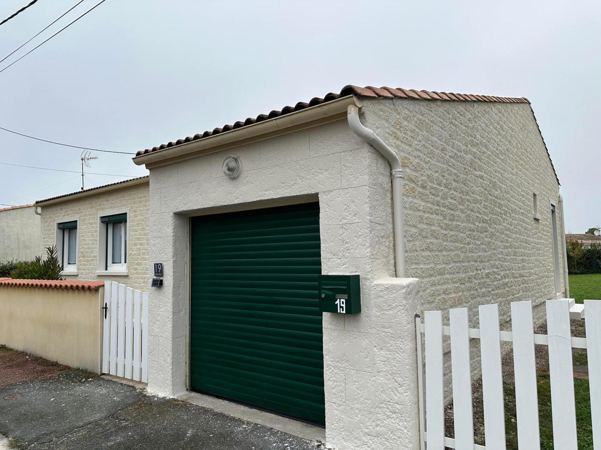 Holiday home Iska - 6velos-calme-piscine-moderne-centre-port-plages